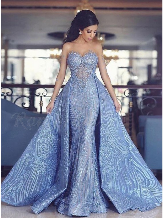 gown with detachable train