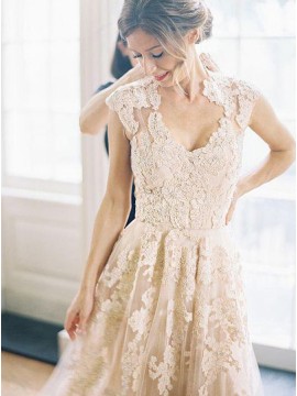 A-Line Elegant V-neck Cap Sleeves Wedding Dress with Lace