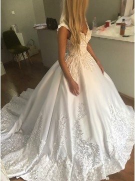 Ball Gown V-Neck Sweep Train White Satin Wedding Dress with Appliques