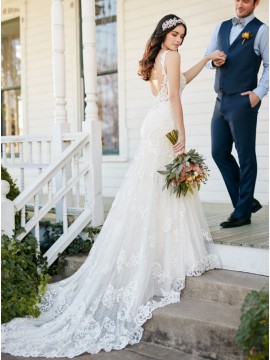 Mermaid V-neck Backless Court Train Ivory Sexy Lace Wedding Dress