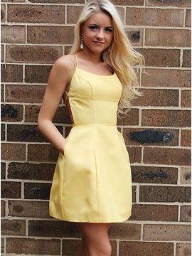 A-Line Spaghetti Straps Above-Knee Yellow Homecoming Dress with Pockets
