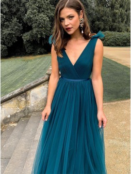 Long V-neck Tulle Emerald Wedding Party Dress