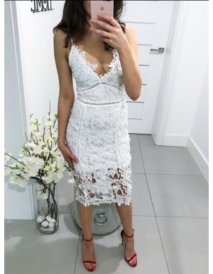 Sheath Spaghetti Straps Tea-Length White Lace Cocktail Dress